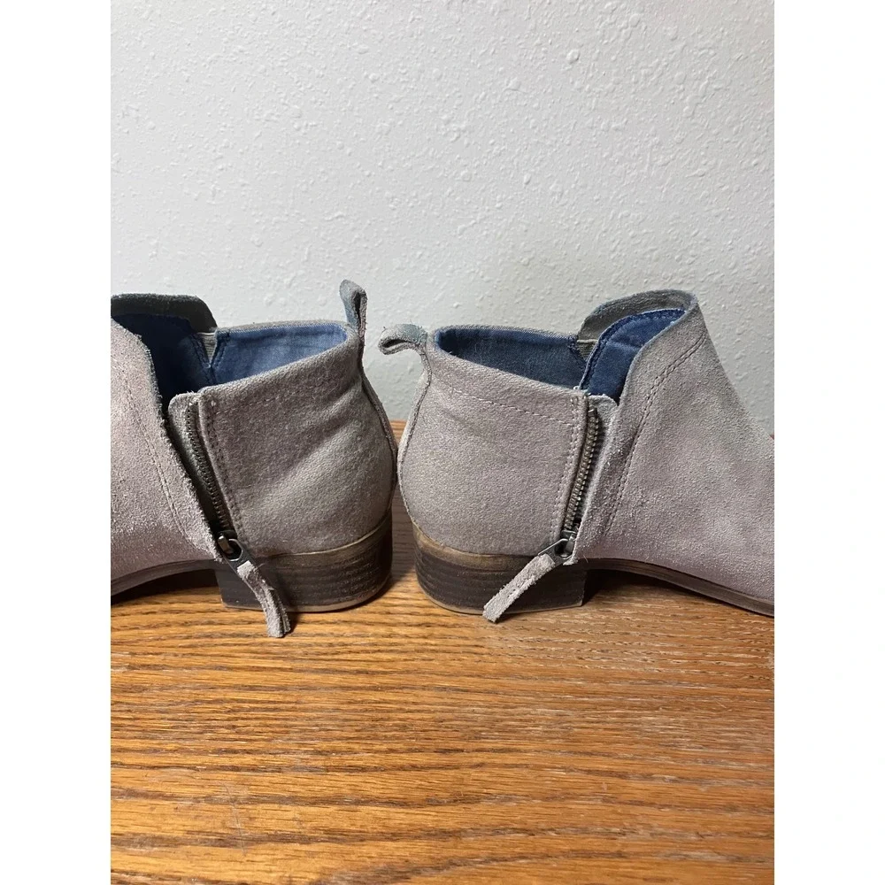 TOMS Deia‎ Grey Suede Ankle Booties Side Zip Low Block Heel Womens Size 9
